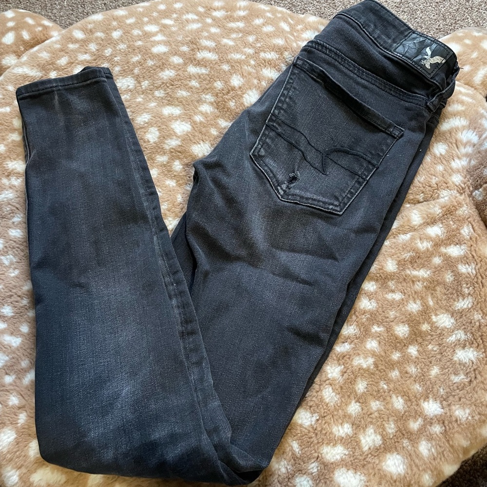 American Eagle black distressed skinny jeans